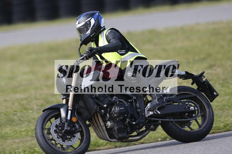 /Archiv-2024/17 01.05.2024 Speer Racing ADR/Schnuppertraining